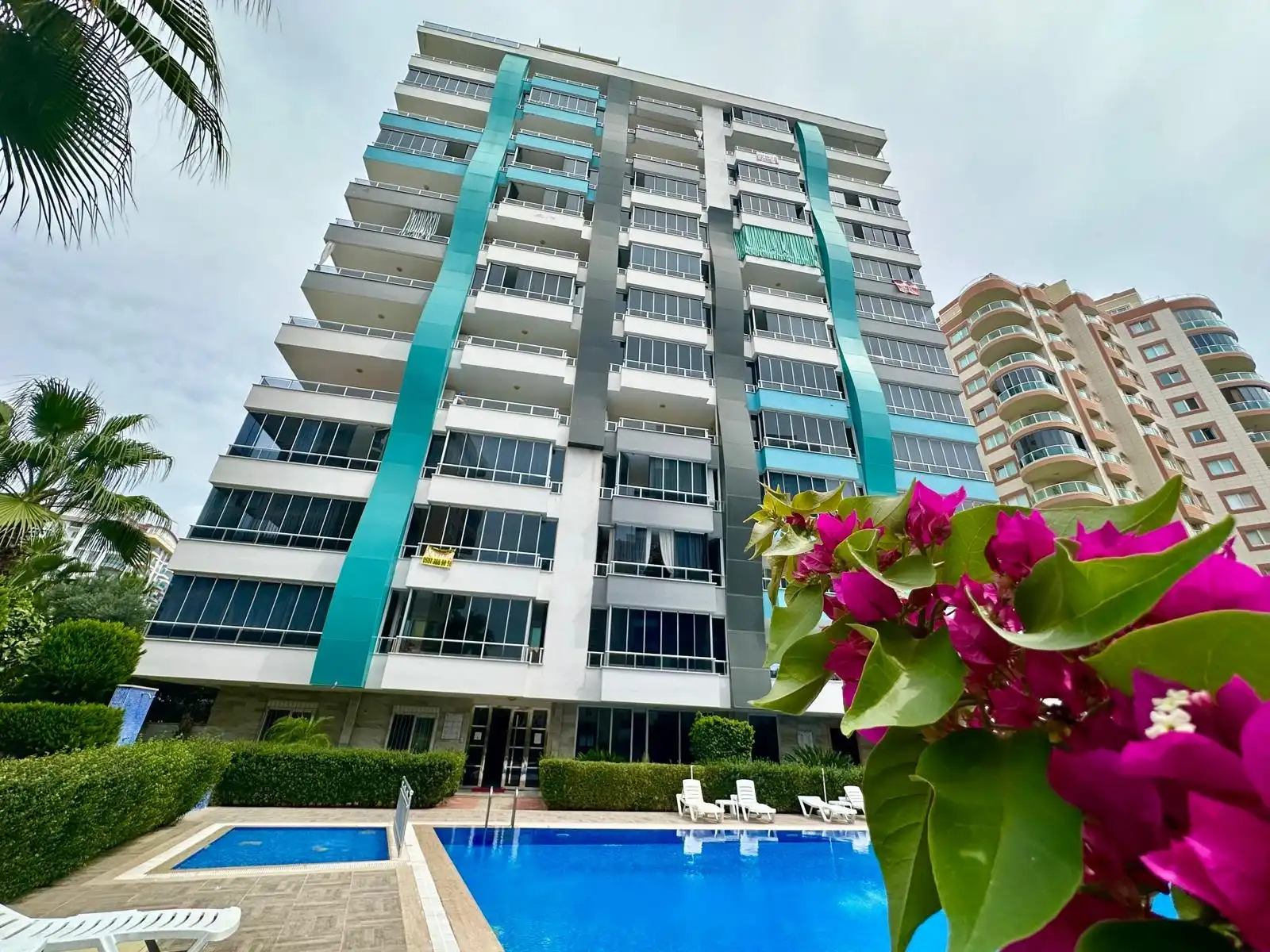 Изображение Светлая квартира 1+1 с мебелью и видом на море